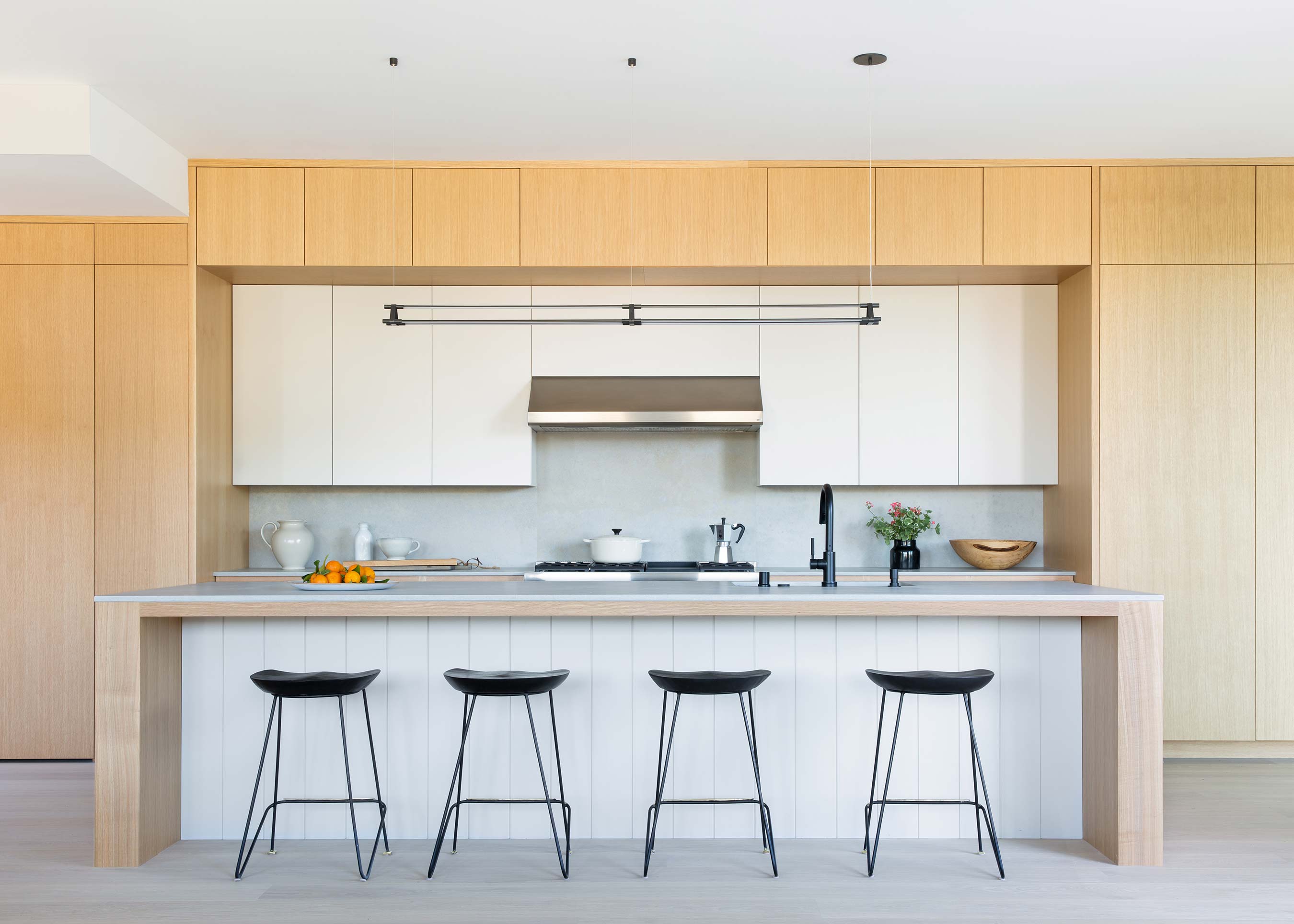 Kitchen — Seating